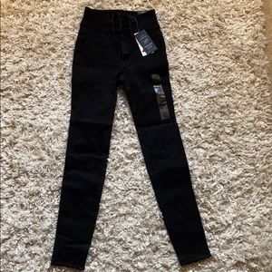 American Eagle Super Hi-Rise Jegging